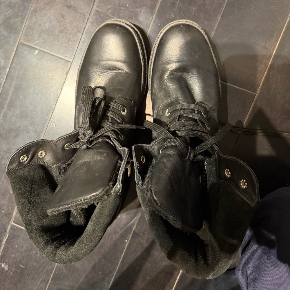 Artica waterproof leather lace booties